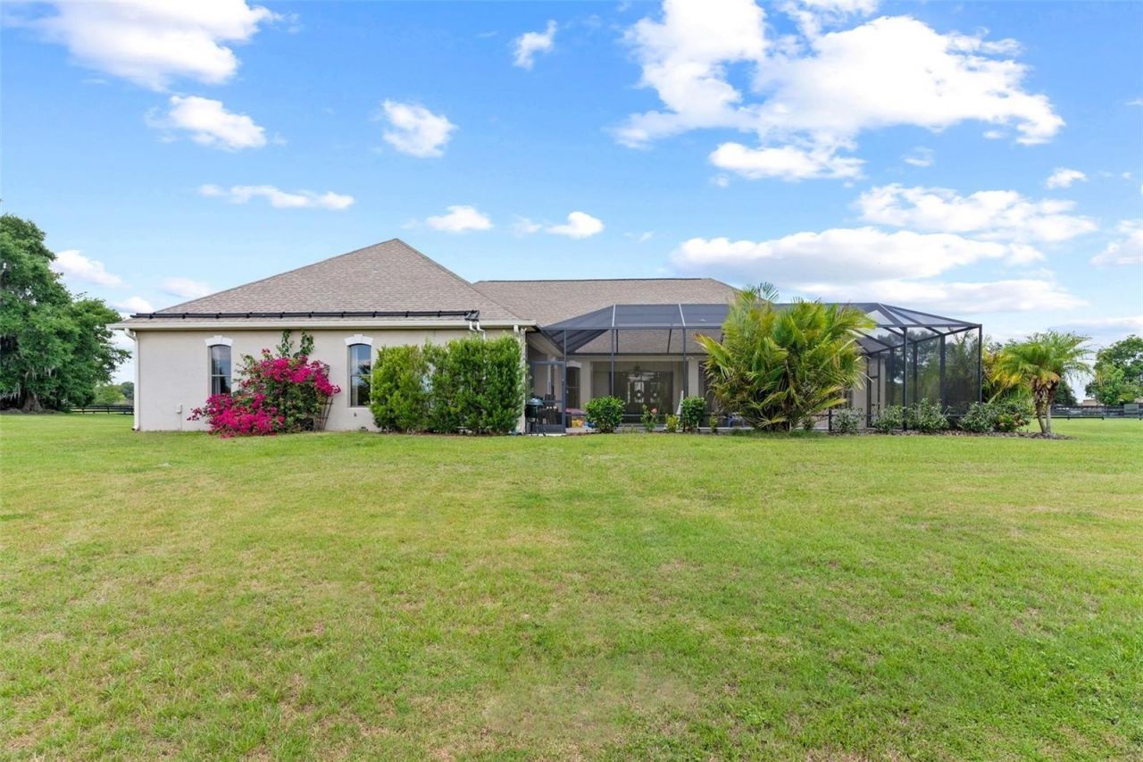 2587 NE 108th Lane, Oxford, FL 34484 Photo