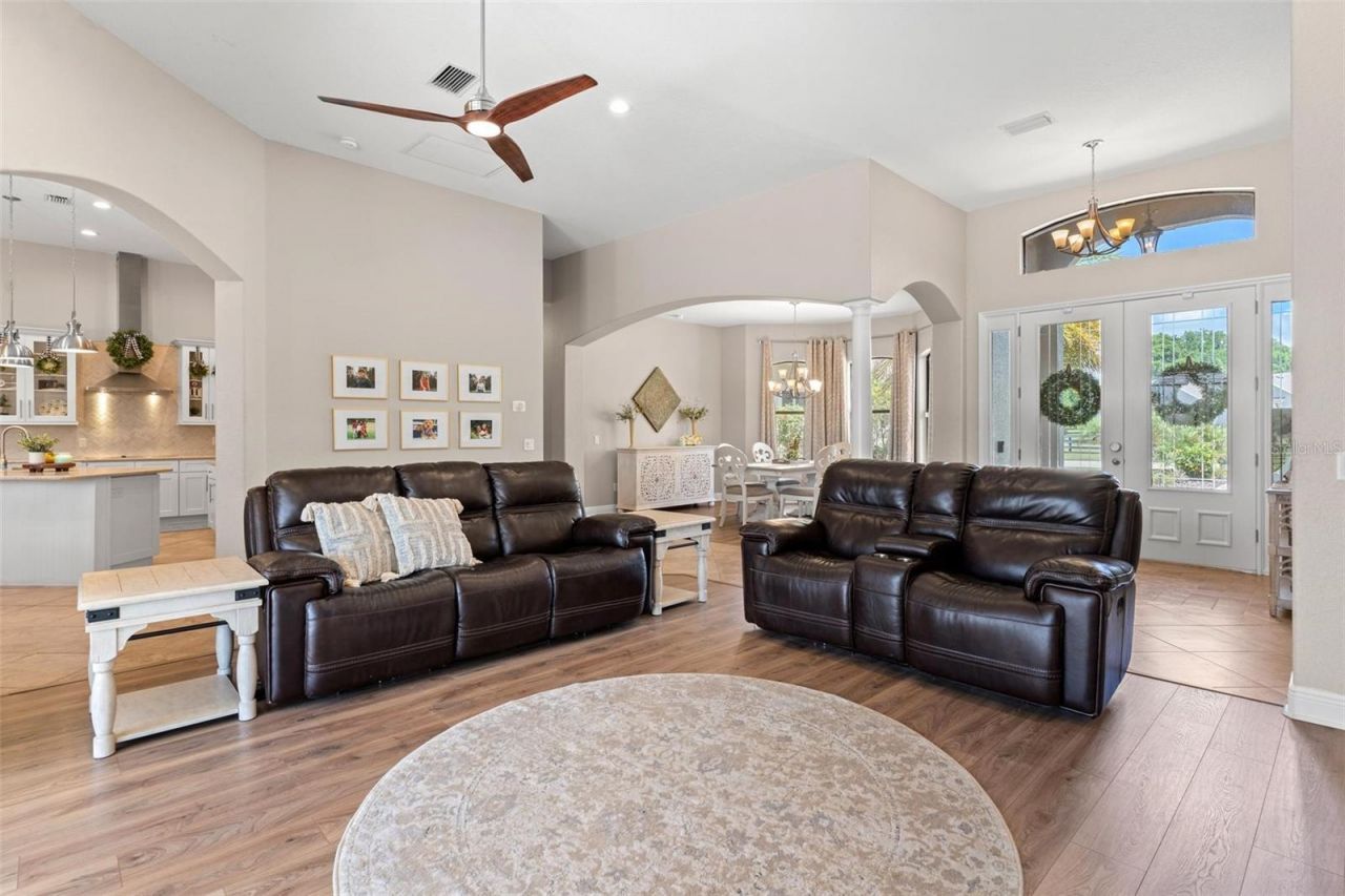 2587 NE 108th Lane, Oxford, FL 34484 Photo