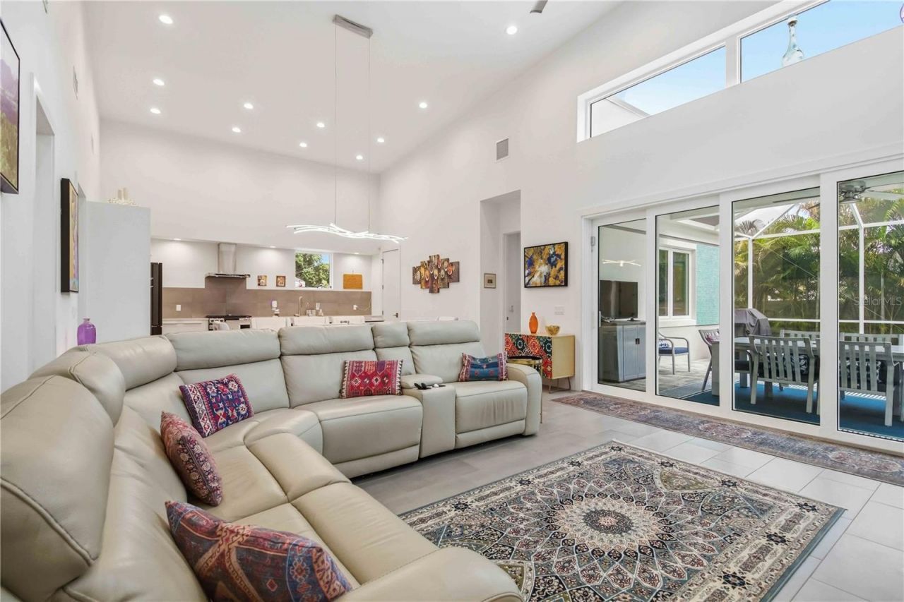 2373 Prospect Street, Sarasota, FL 34239 Photo