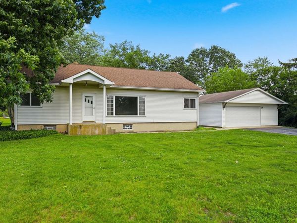 3S103 S Raddant Road , Batavia, IL 60510