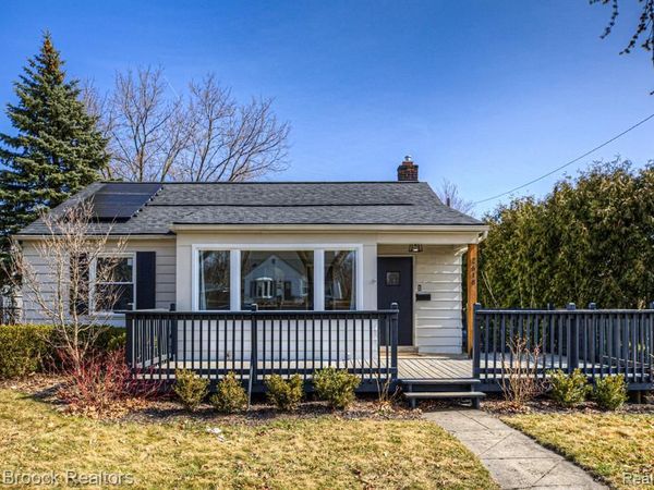 2618 PHILLIPS Avenue , Berkley, MI 48072