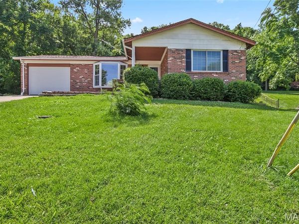 2813 Patti Lane, House Springs, MO 63049