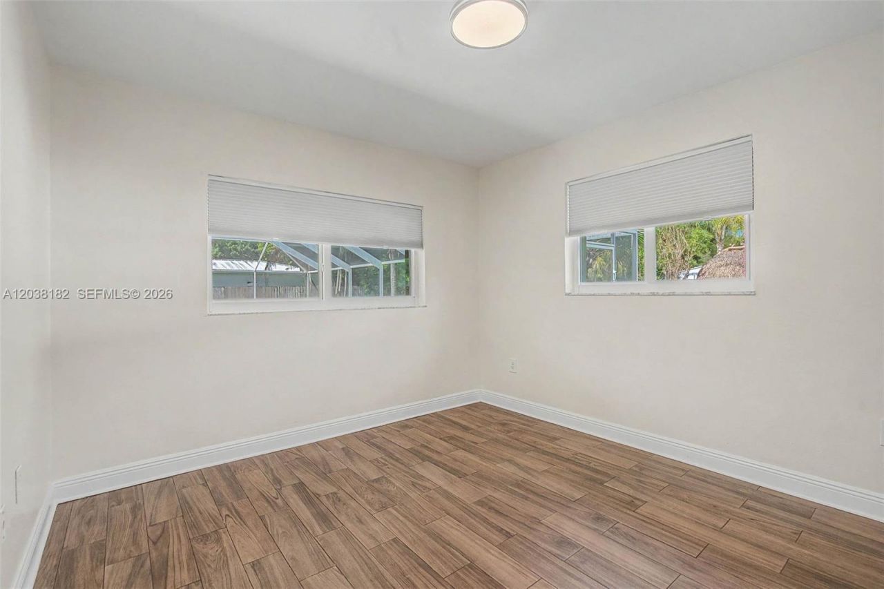 16842 SW Sw 79 Place, Palmetto Bay, FL 33157 Photo
