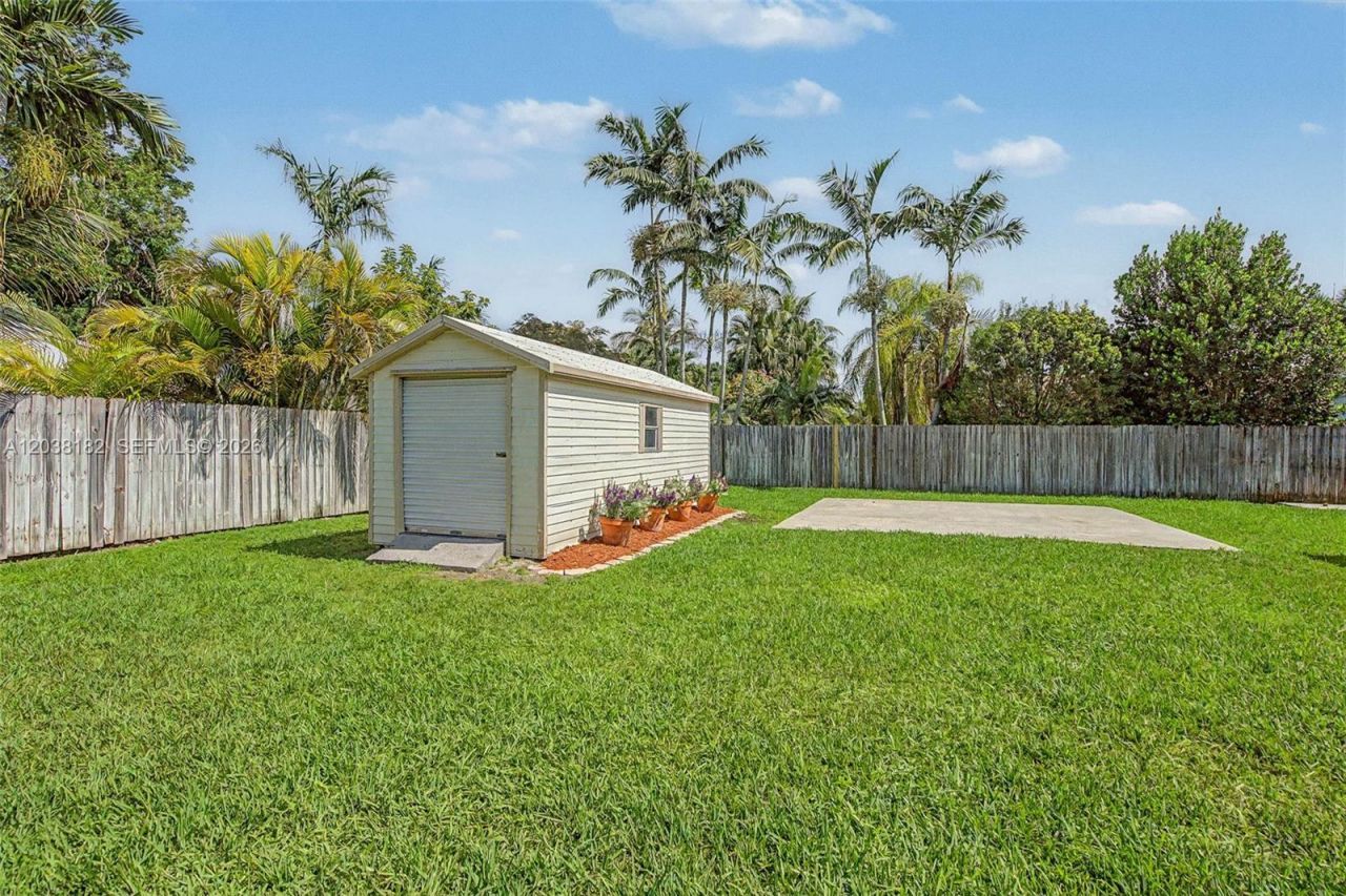 16842 SW Sw 79 Place, Palmetto Bay, FL 33157 Photo