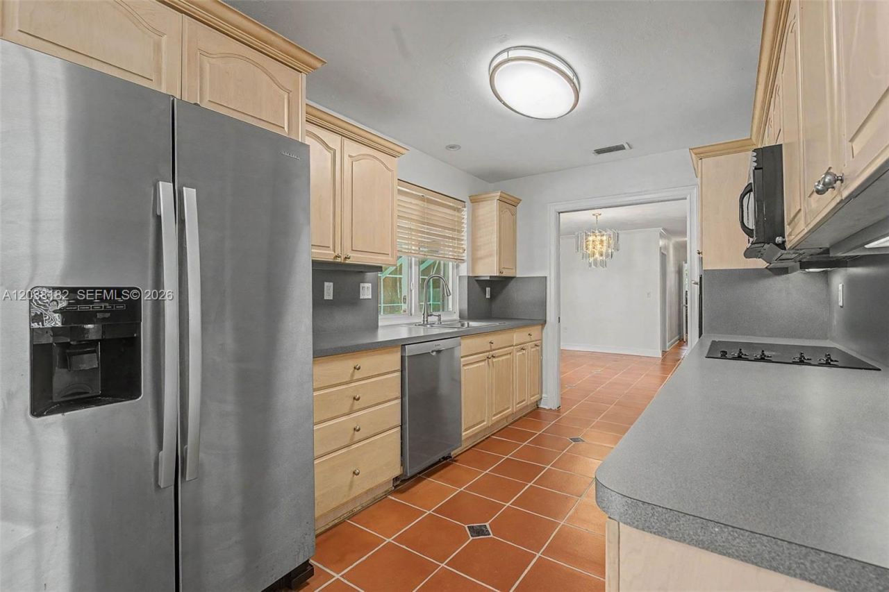 16842 SW Sw 79 Place, Palmetto Bay, FL 33157 Photo