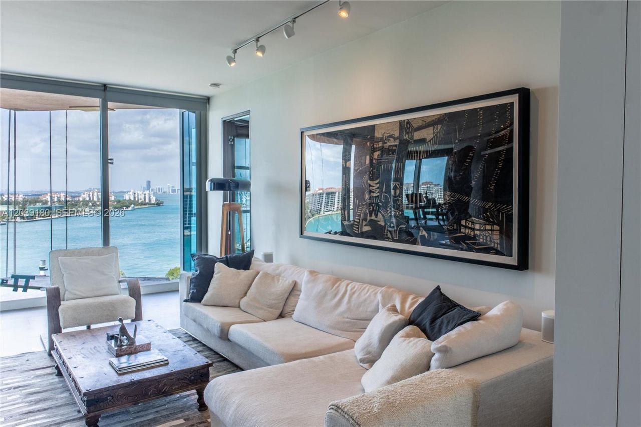 300 S Pointe Dr , Unit 1502, Miami Beach, FL 33139 Photo