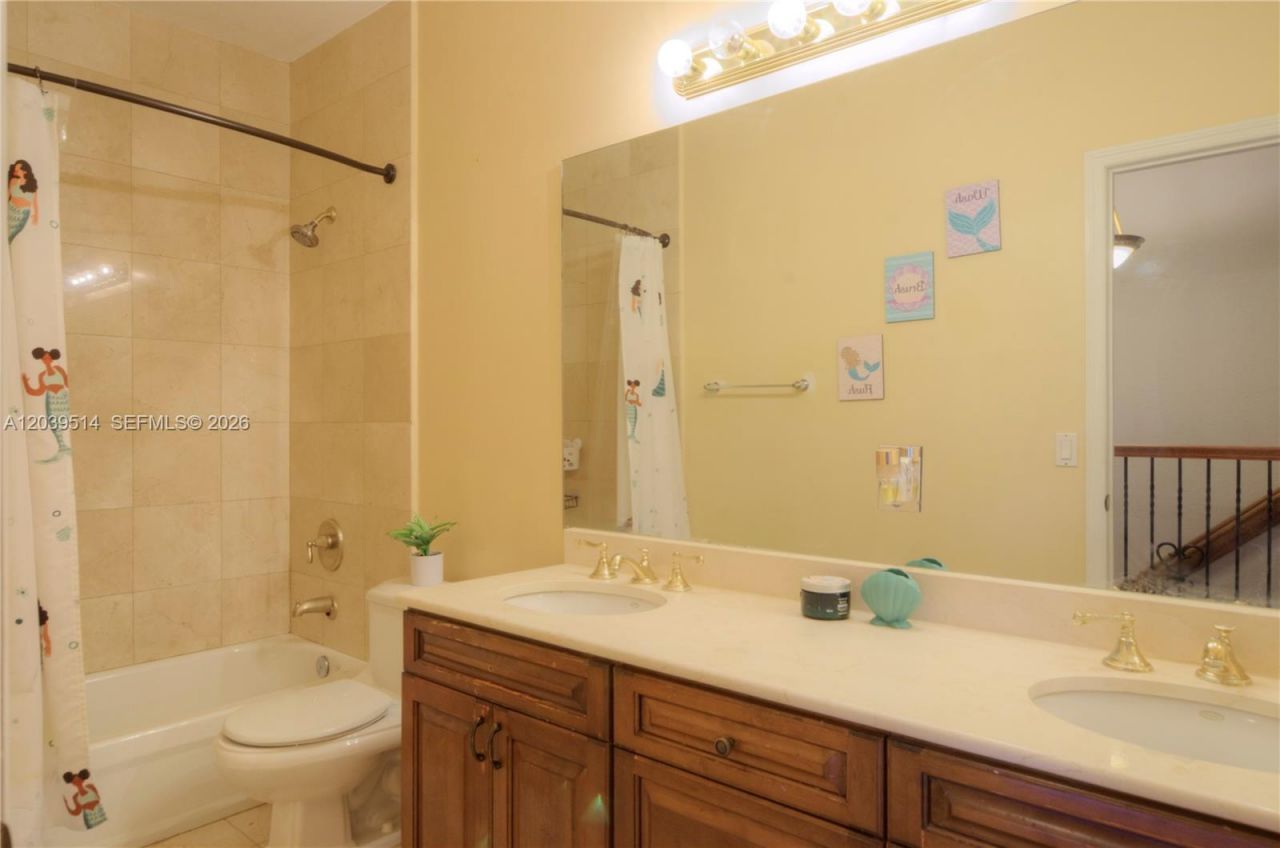 22131 SW 87 Pl, Unit n/a, Cutler Bay, FL 33190 Photo
