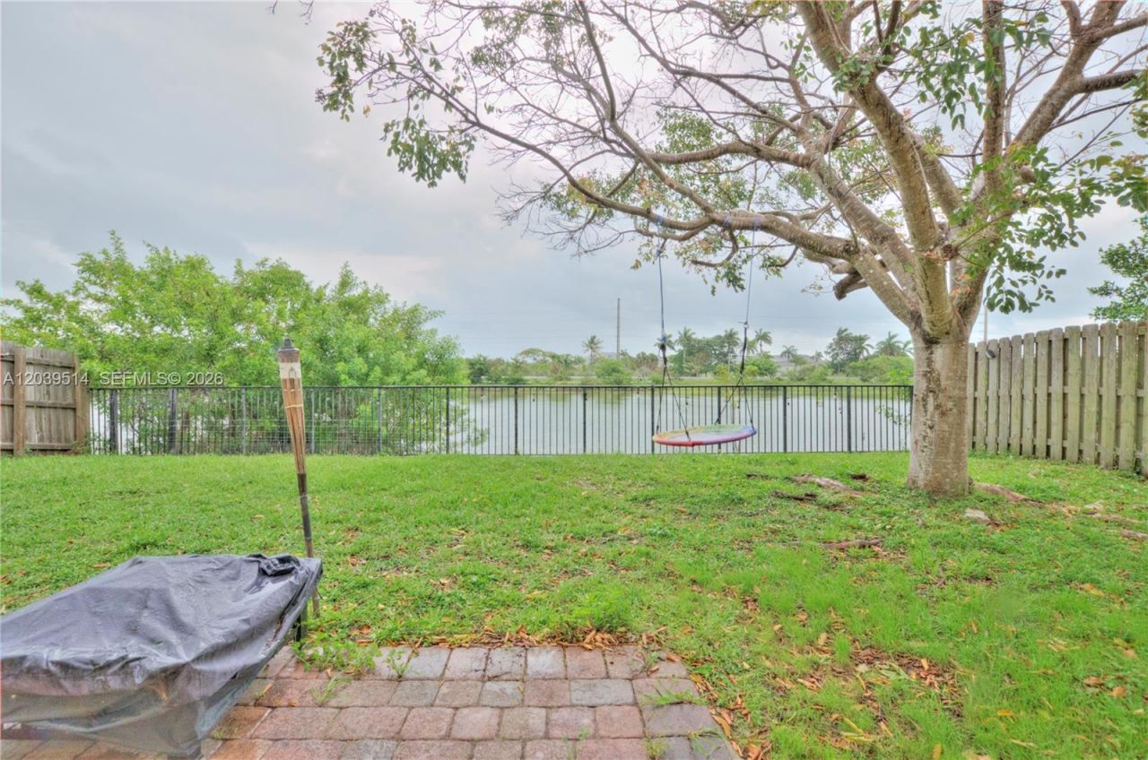 22131 SW 87 Pl, Unit n/a, Cutler Bay, FL 33190 Photo
