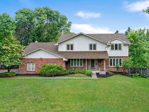 17030 30th Avenue N, Plymouth, MN 55447