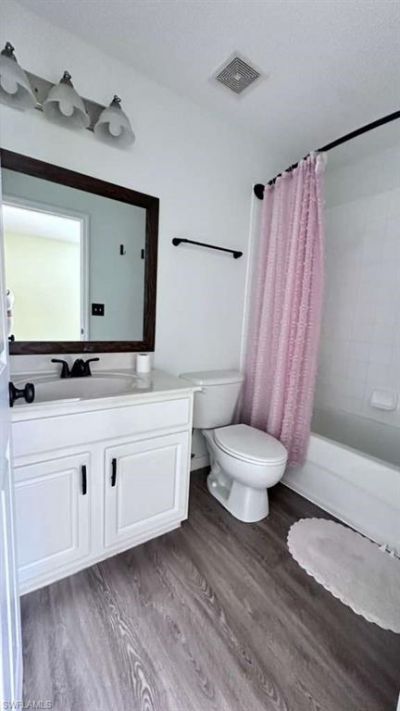 8239 Pacific Beach Dr , Fort Myers, FL 33966 Photo