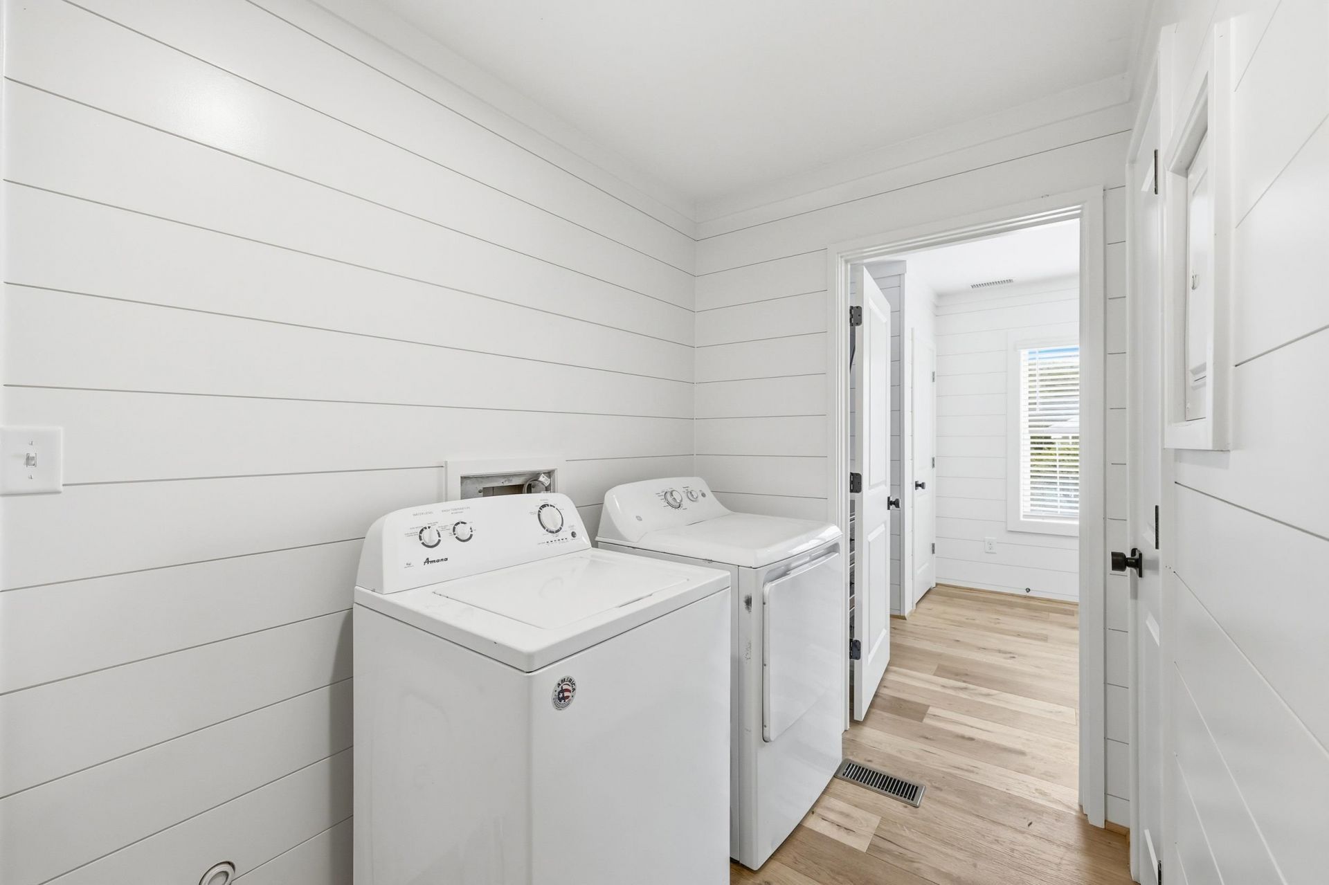 1184 Parker Dr.  Photo 29