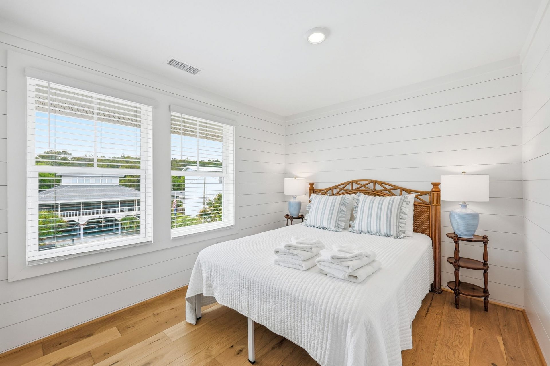 1184 Parker Dr.  Photo 36