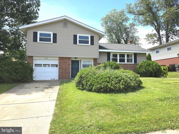 1215 IPSWICH DRIVE, WILMINGTON, DE 19808