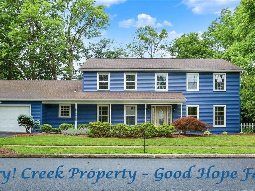 470 Woodcrest Drive, Mechanicsburg, PA 17050 Main Photo