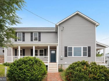 3391 N MAIN STREET, TOMS BROOK, VA 22660