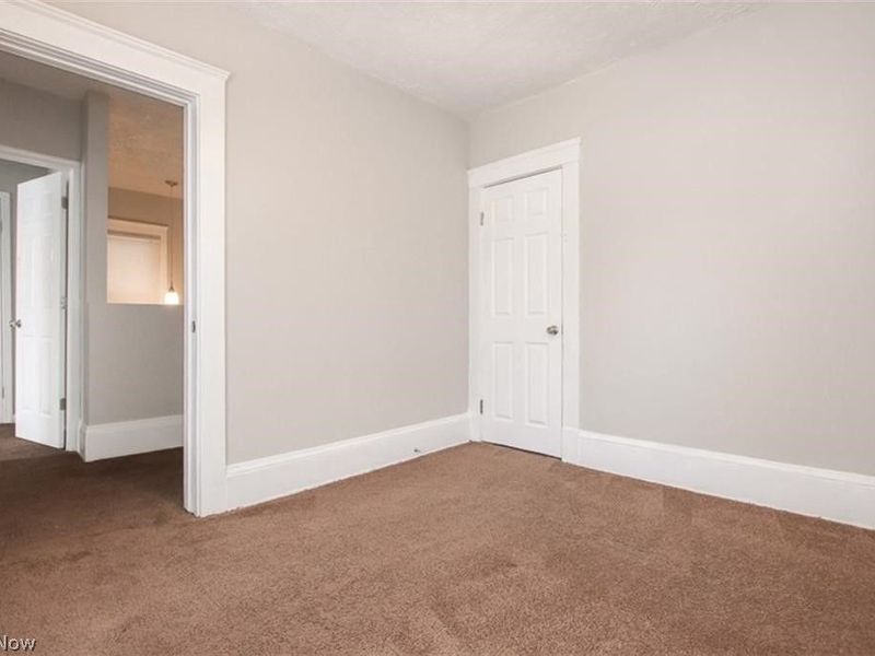 2177 W 31st Street, Cleveland, OH 44113 Photo 16