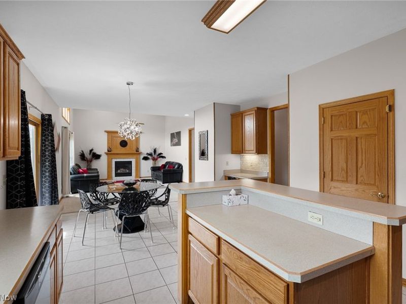 13435 Glenbrook Drive, Strongsville, OH 44136 Photo 14