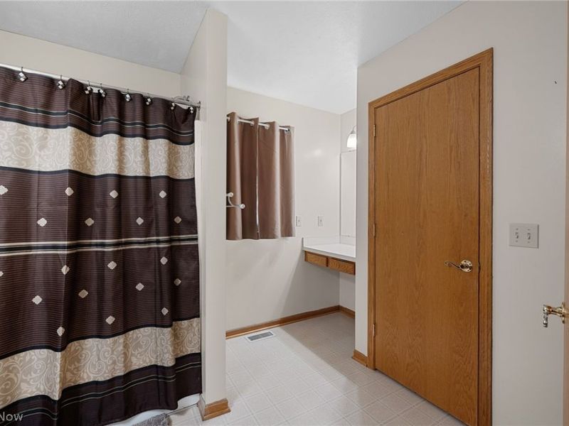 13435 Glenbrook Drive, Strongsville, OH 44136 Photo 26