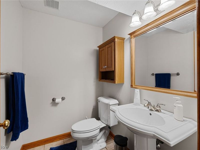 13435 Glenbrook Drive, Strongsville, OH 44136 Photo 37