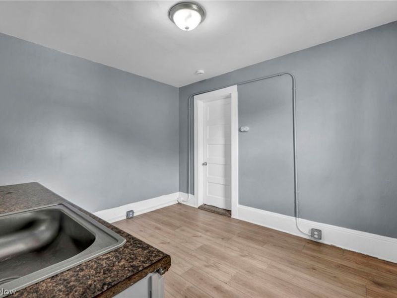 1641 E 70th Street, Cleveland, OH 44103 Photo 16