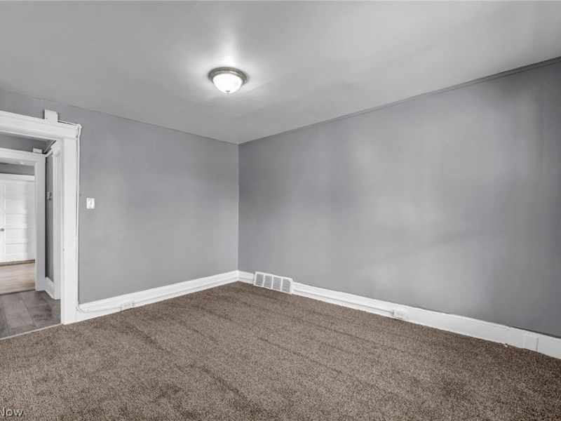 1641 E 70th Street, Cleveland, OH 44103 Photo 27