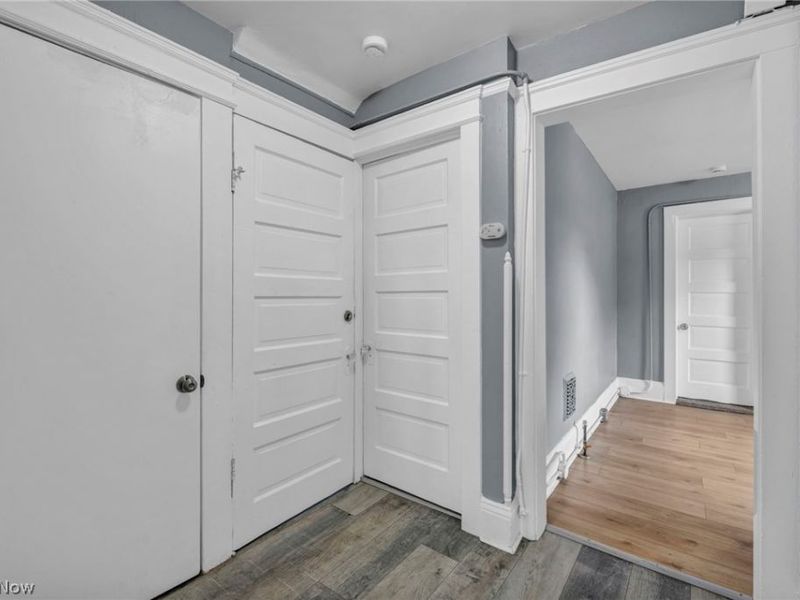 1641 E 70th Street, Cleveland, OH 44103 Photo 29