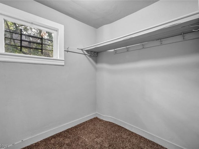 1641 E 70th Street, Cleveland, OH 44103 Photo 34