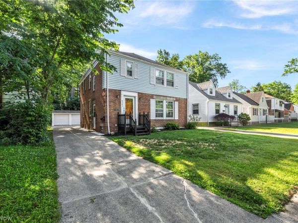 4141 W 157th Street , Cleveland, OH 44135