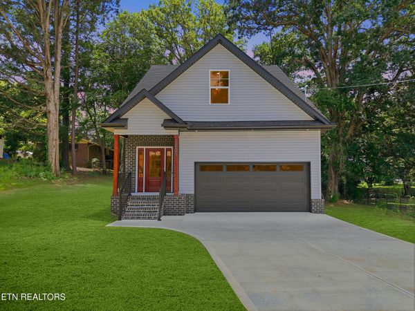 1401 Rosalyn Drive, Knoxville, TN 37914