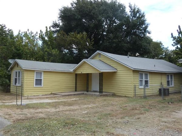 209 Hunt Street , Clyde, TX 79510
