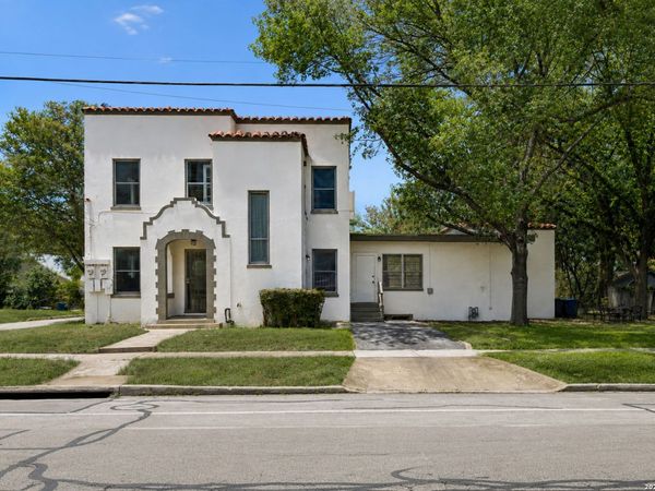 326 E MISTLETOE AVE, San Antonio, TX 78212