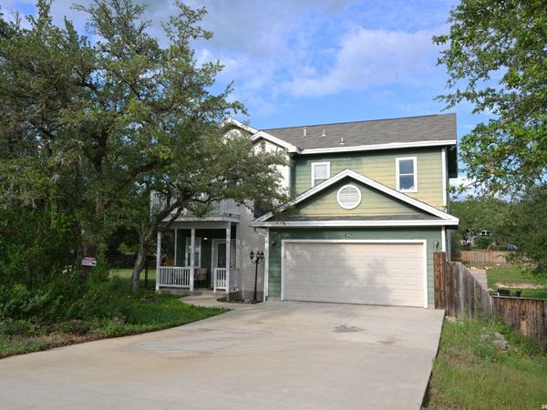 626 April Dr, Canyon Lake, TX 78133