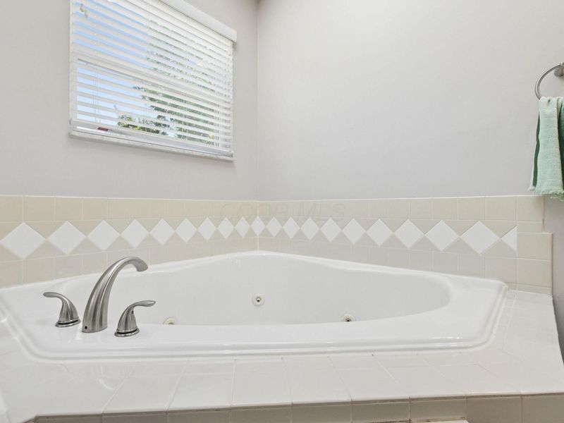 6657 Springview Drive , Westerville, OH 43082 Photo 29