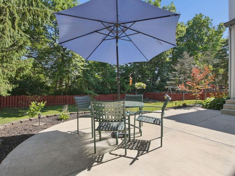 6657 Springview Drive , Westerville, OH 43082 Photo 48