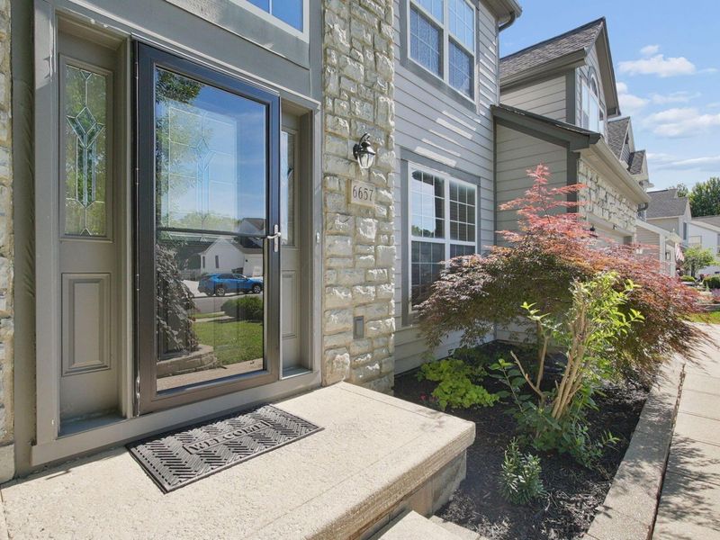 6657 Springview Drive , Westerville, OH 43082 Photo 6