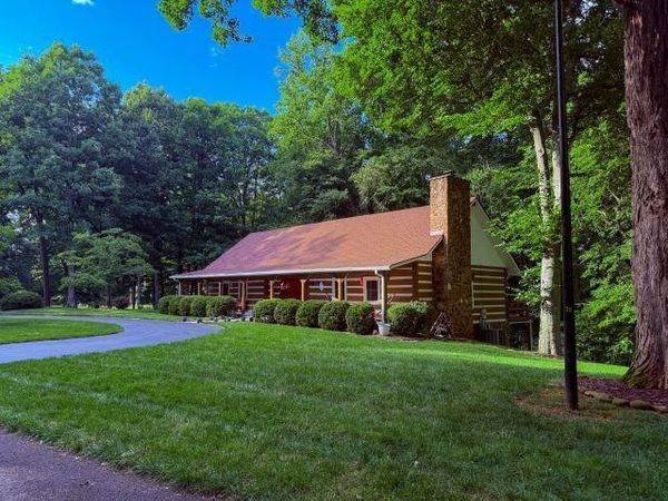 110 Shelby Lane, Bowling Green, KY 42103