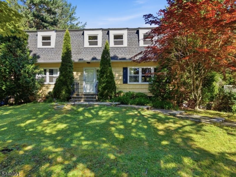 501 Hamilton Dr, Hackettstown, NJ 07840 Main Photo