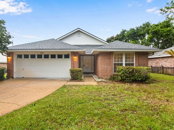 4678 Windstarr Drive, Destin, FL 32541