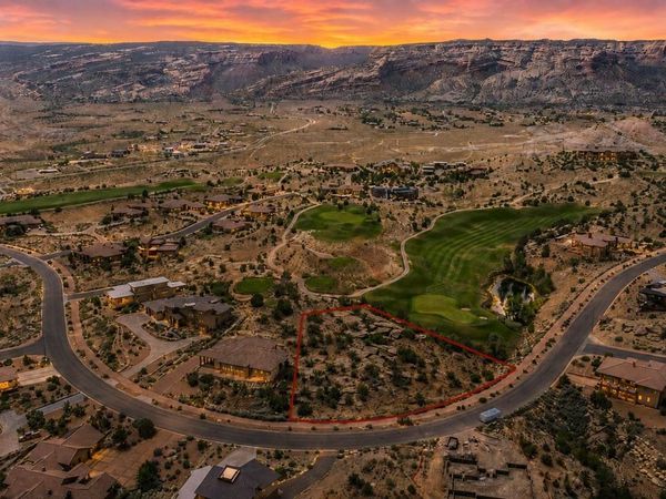 2327 W Ridges Boulevard , Grand Junction, CO 81507