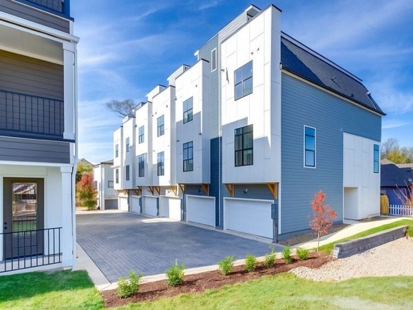 110 Myrtle St, Unit D, Nashville, TN 37206