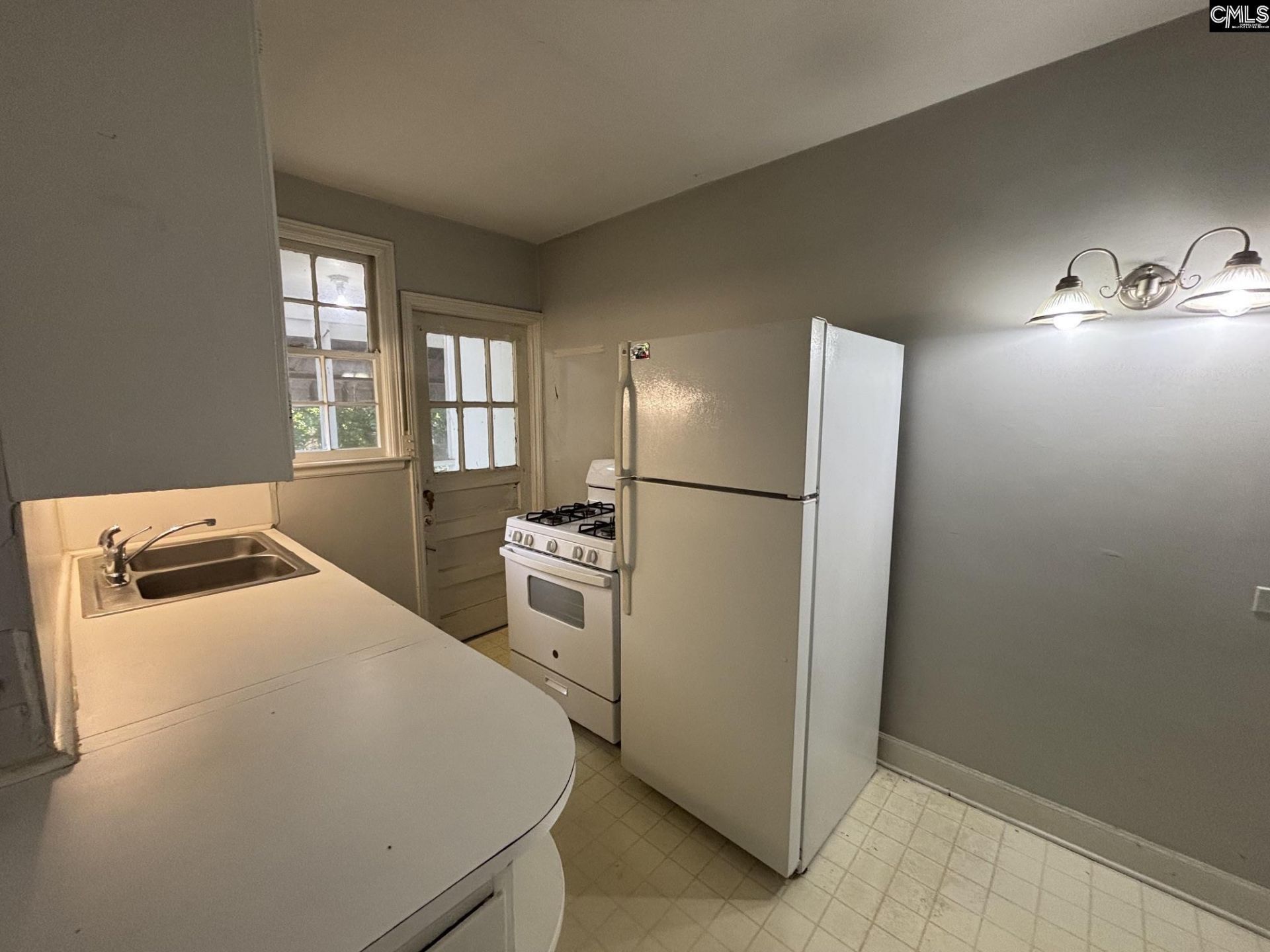 222 Prospect Street  Photo 18