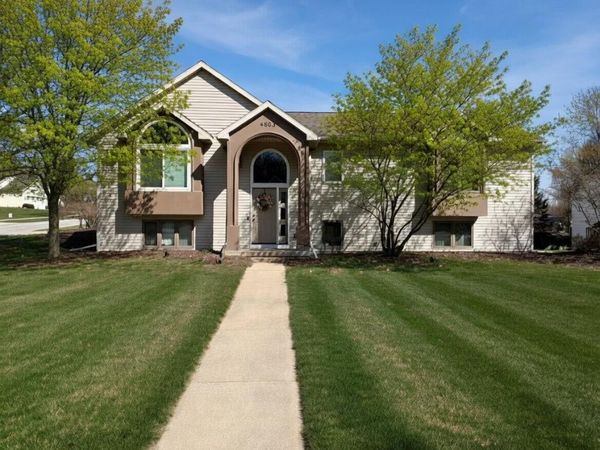 4503 Shiloh Pines SE, Grand Rapids, MI 49546