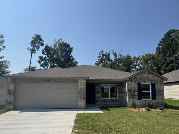 2309 Sam Tillery Drive, Alexander, AR 72002