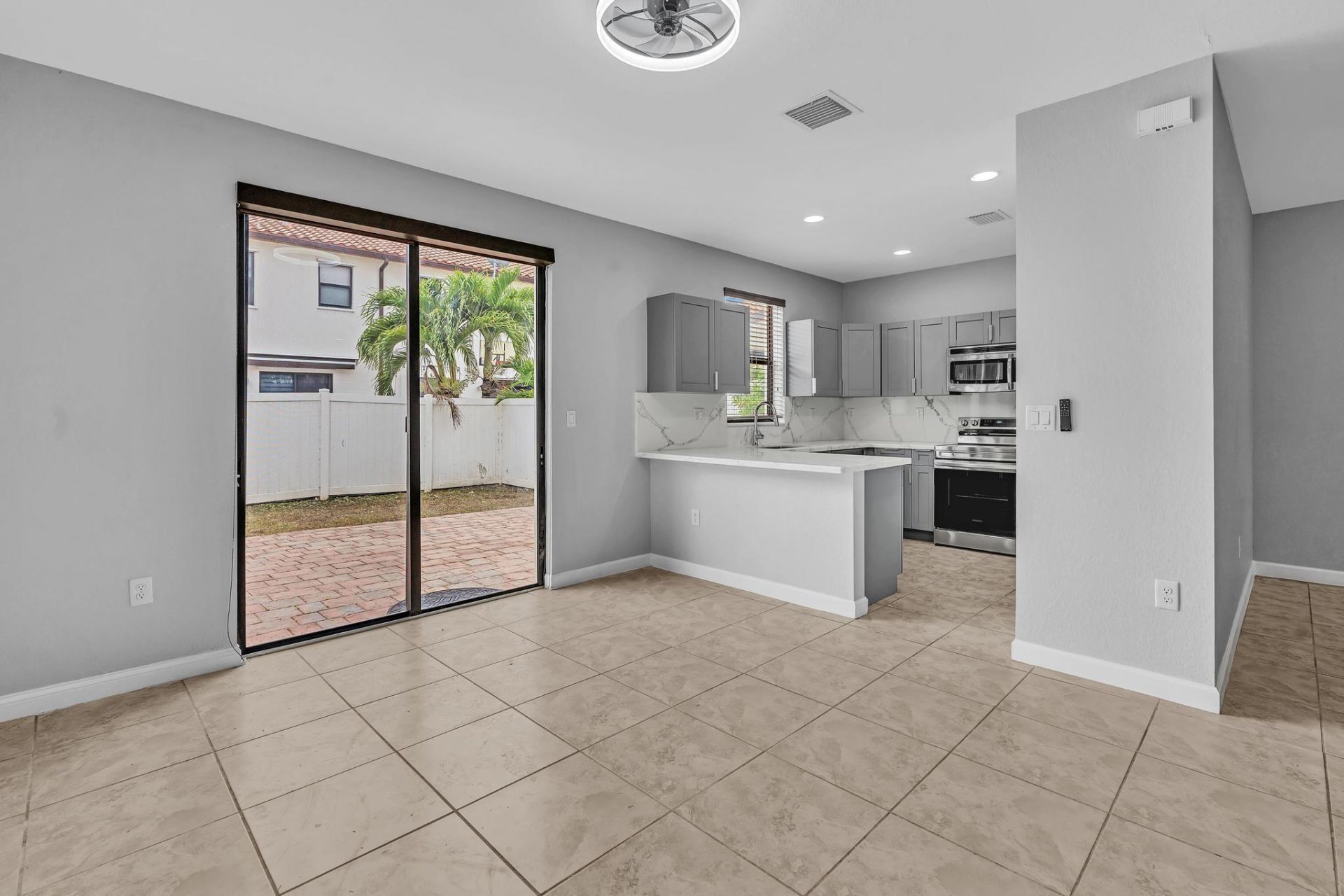3320 W 90th Street, Hialeah, FL 33018 Photo