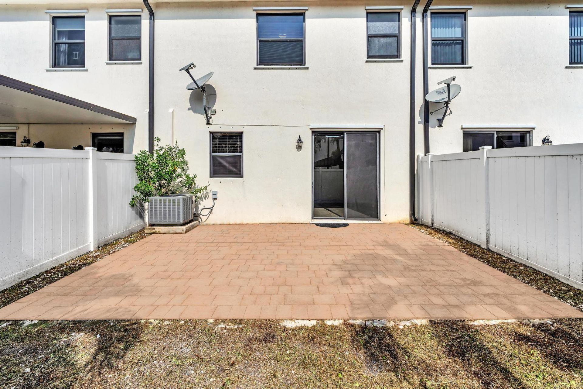 3320 W 90th Street, Hialeah, FL 33018 Photo