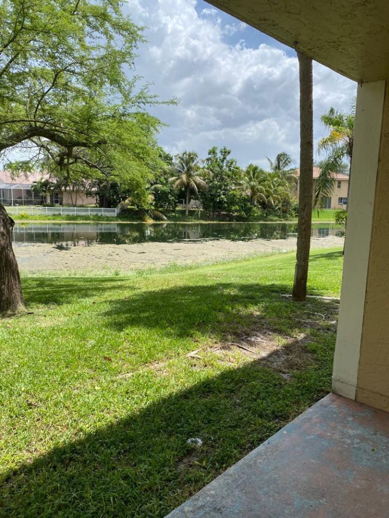 450 W Palm Cir Circle W, Unit 103, Pembroke Pines, FL 33025 Photo