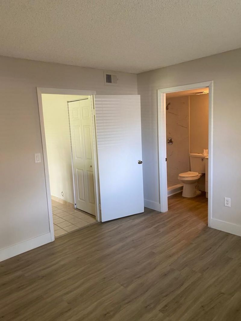 450 W Palm Cir Circle W, Unit 103, Pembroke Pines, FL 33025 Photo