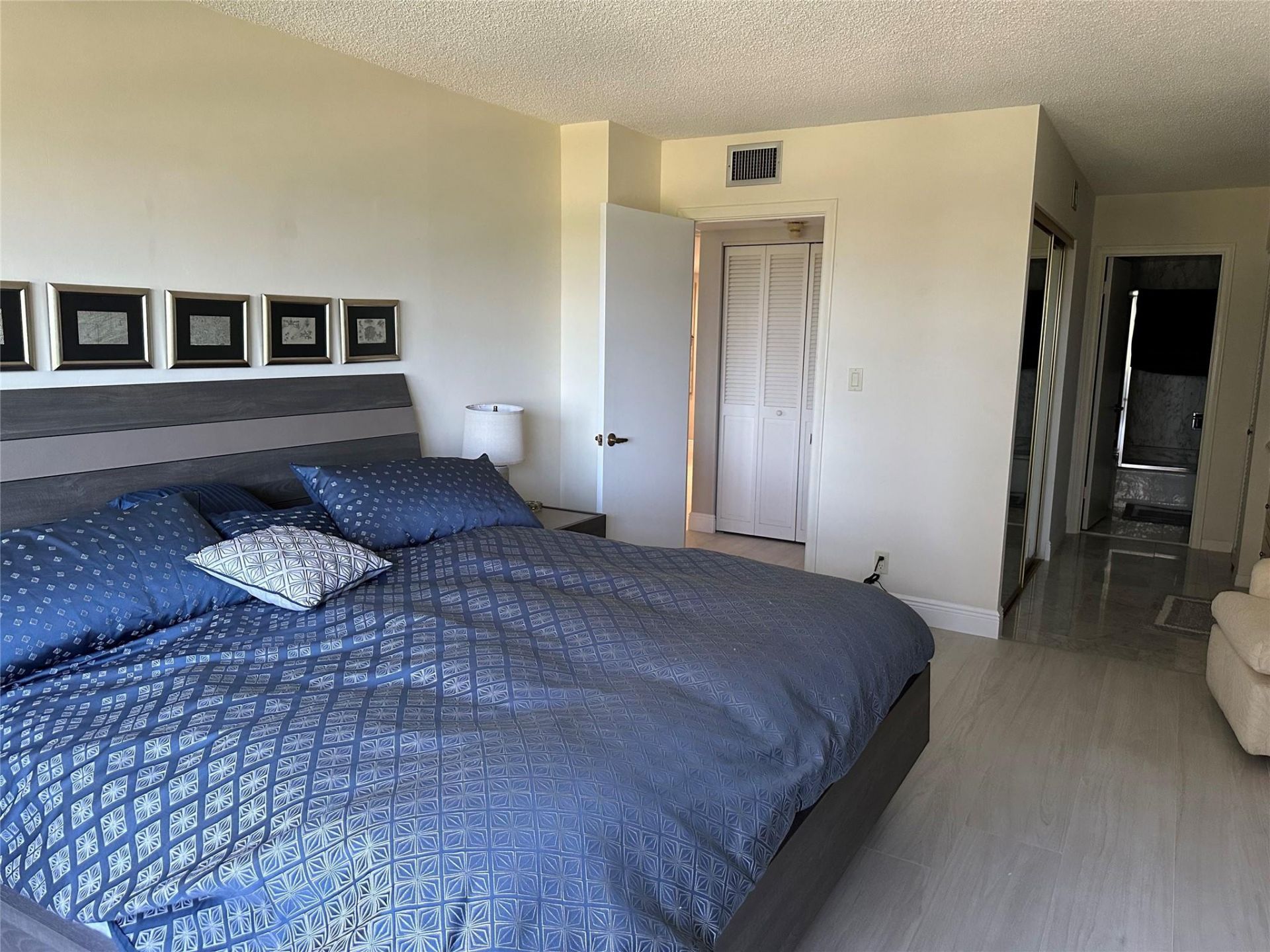 5100 N Ocean Boulevard, Unit 405, Lauderdale by the Sea, FL 33308 Photo