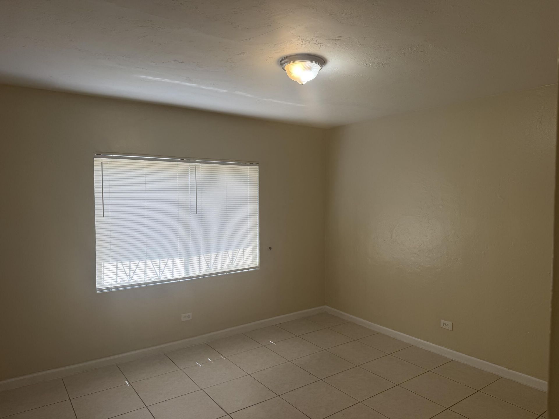 7803 NW 8th Avenue, Miami, FL 33150 Photo