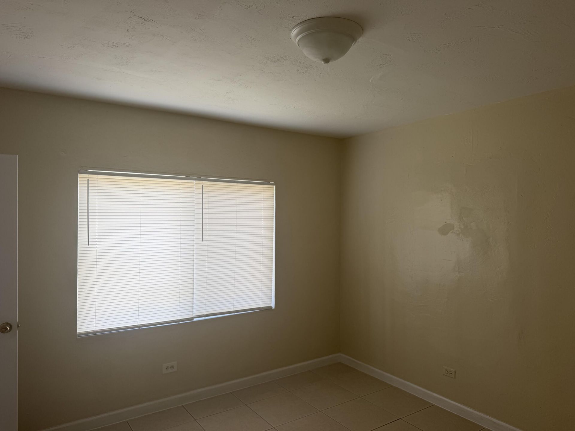 7803 NW 8th Avenue, Miami, FL 33150 Photo